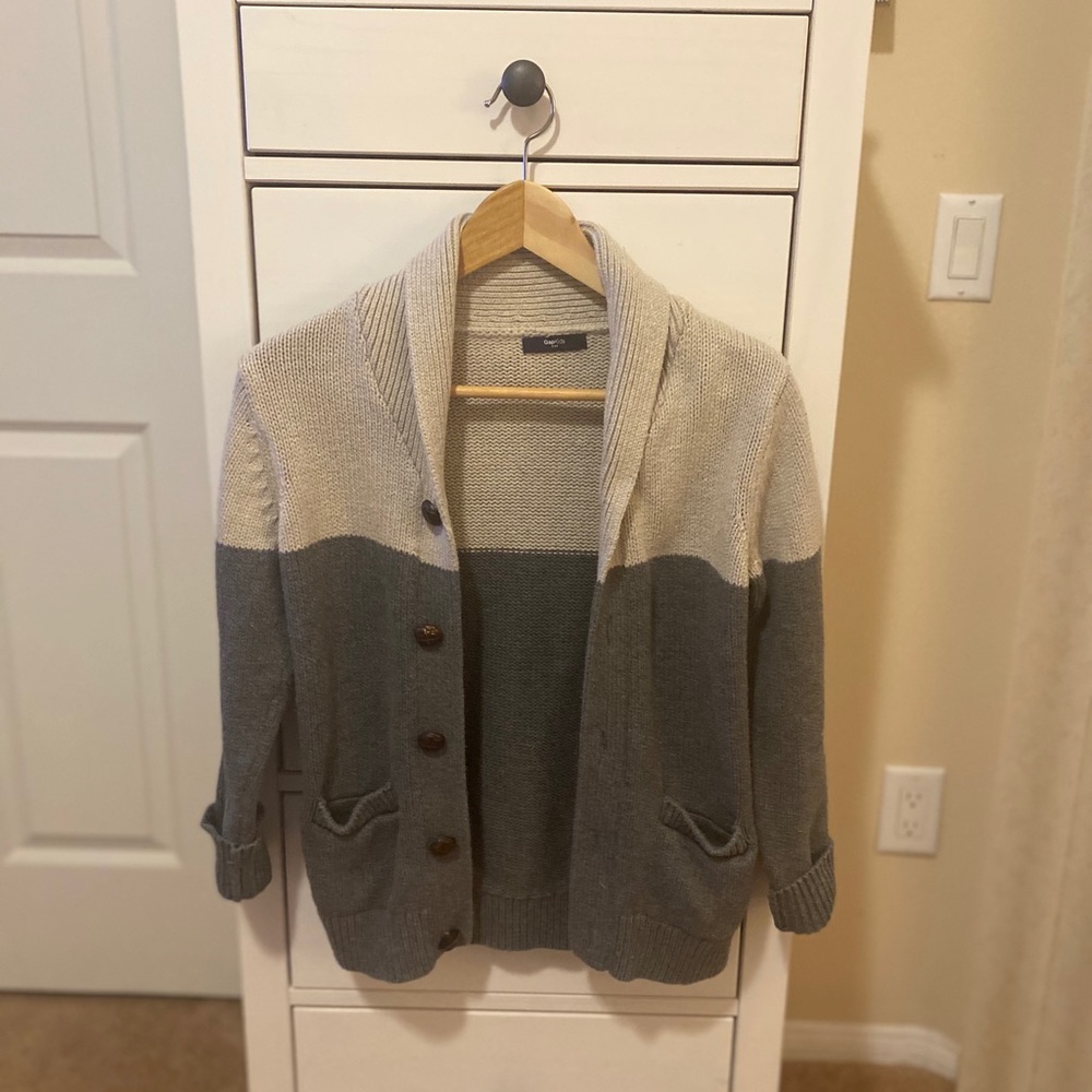 Boys Gap Cardigan, (tag might be missing now due to sensitive child)